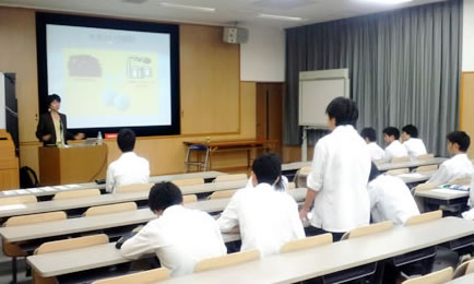 東京都市大学塩尻高等学校において「都市大教養講座」が開催されました